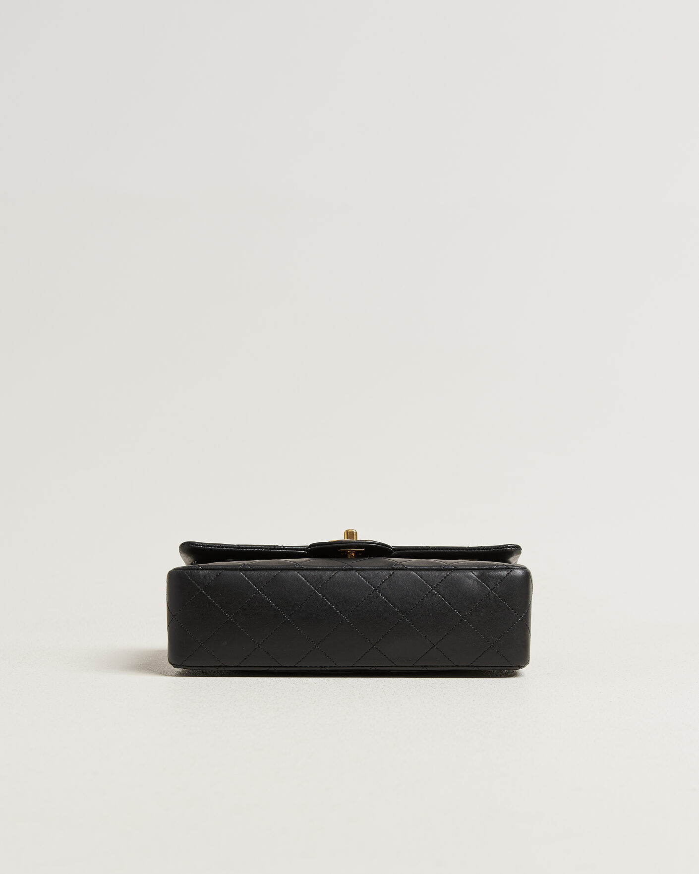 Herren | Pre-Owned & Vintage Bags | Chanel Pre-Owned | Classic Small Double Flap Bag Lambskin Black