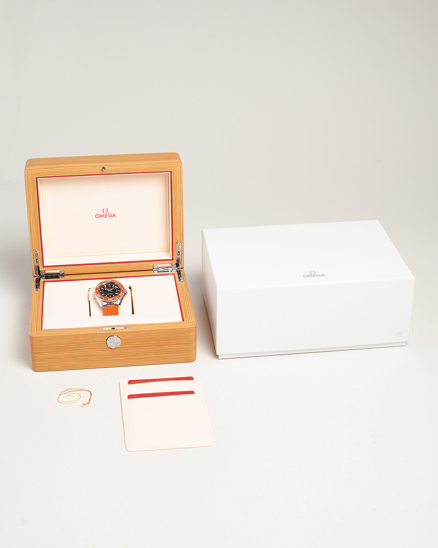 Herren | Pre-Owned & Vintage Watches | Omega Pre-Owned | Seamaster Planet Ocean