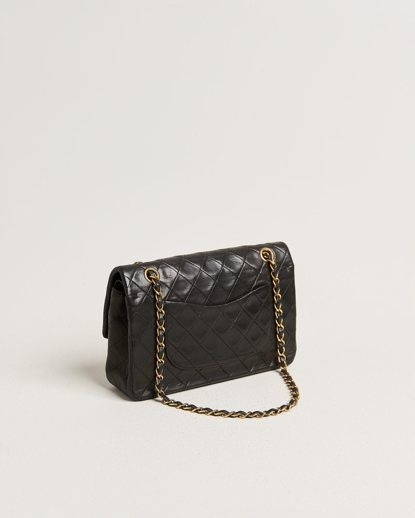 Herren | Pre-Owned & Vintage Bags | Louis Vuitton Pre-Owned | Chanel Pre-Owned Classic Medium Double Flap Bag Lambskin Black