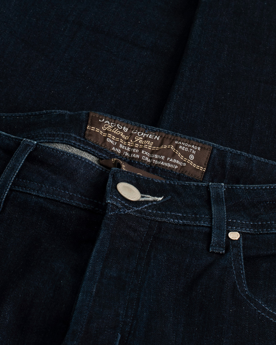 Herren | Jacob Cohën Bard 688 Slim Fit Stretch Jeans Dark Blue W31 | Pre-owned | Jacob Cohën Bard 688 Slim Fit Stretch Jeans Dark Blue W31