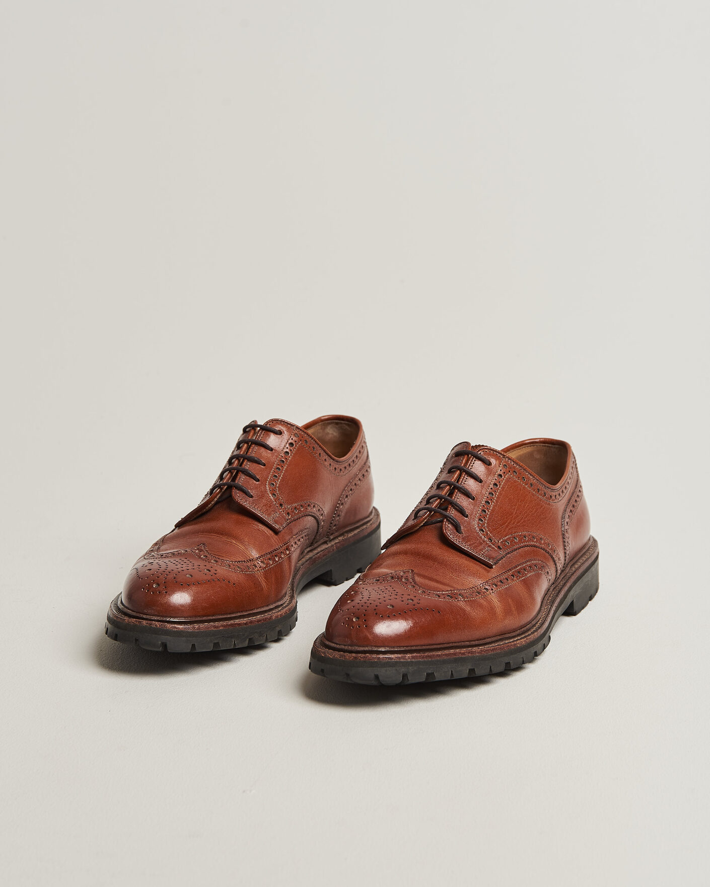 Herren | Pre-owned Rahmengenähte Schuhe | Pre-owned | Crockett & Jones Pembroke Vibram Cleated Sole Brown Calf UK8,5 - EU42,5