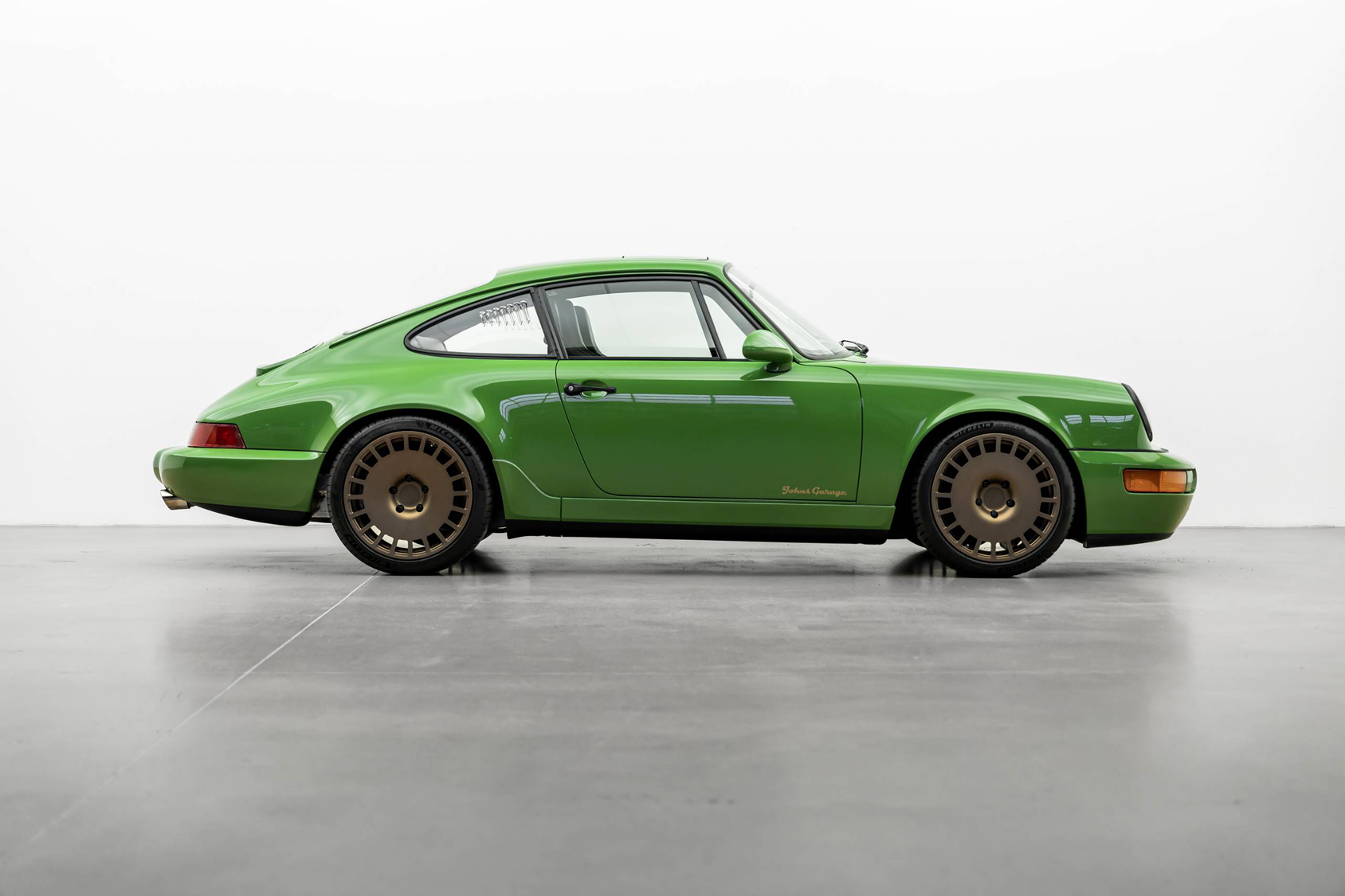 Herren | | Pre-Owned & Vintage Cars | Porsche 911 Carrera 4 “Redrum” ***SOLD***