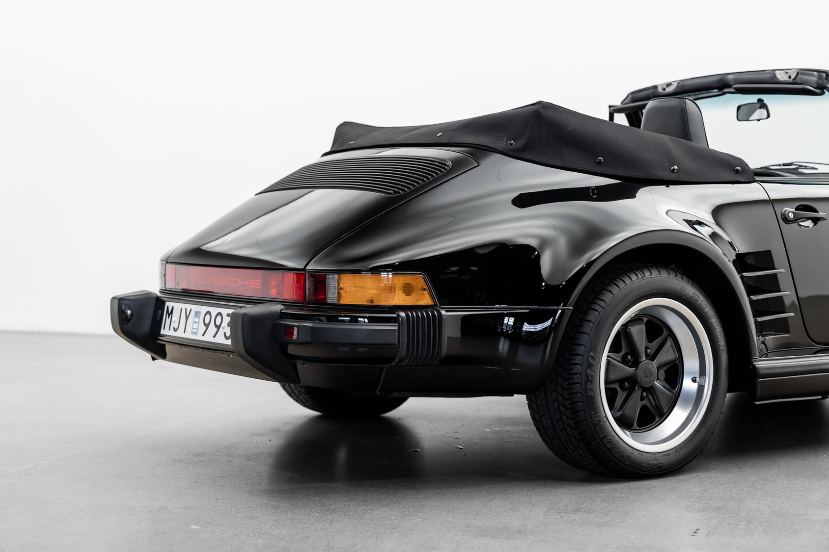 Herren |  | Pre-Owned & Vintage Cars | Porsche 911 Carrera WTL Cab